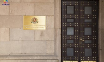 Правителствената пресслужба на Кирил Петков се оправда с европейските институции