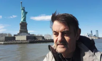 От Фейсбук профила на журналиста Евгени ПетровЯ да изръмжа преди