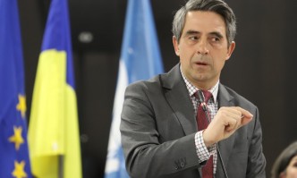 Министър председателят по никакъв начин не може да диктува на президента