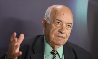 Радев е много жаден за власт Конституцията му е определила