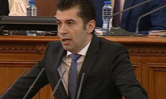 От Фейсбук профила на Виктор ДимчевПремиерът прави анализ на пшеницата