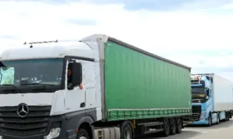 Откриха 70 000 евро в камион на Дунав мост 2