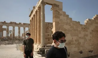 Гръцките туроператори очакват спад от 70% при туристите