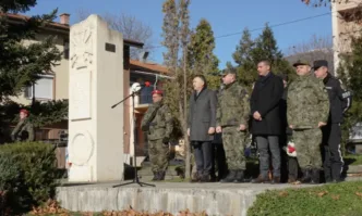 Военнослужещи от Сухопътните войски и Съвместното командване на специалните операции