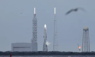 Ракета Blue Origin експлодира по време на тестване