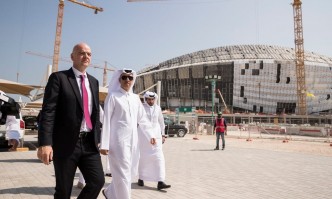 Нов скандал във ФИФА: Инфантино живее в катарски палат
