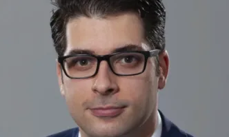 Служебният кабинет има ограничени правомощия и кратки управленски срокове и