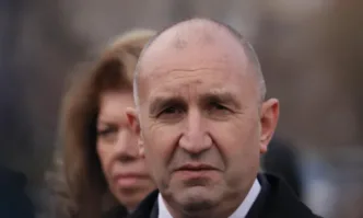 Президентът Румен Радев обяви че ще връчи първия мандат за