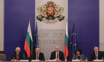 Оттегленият бюджет беше възможен за мнозинството а настоящият проект е възможен