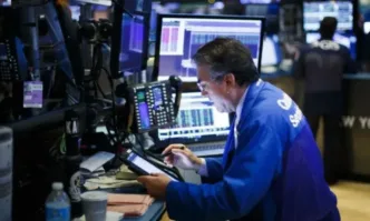 PacWest съобщи също че е получила инжекция от 1 4 милиарда