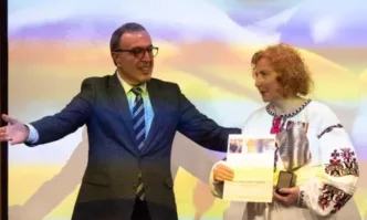 Доброволците които се притекоха на помощ на украинските бежанци още