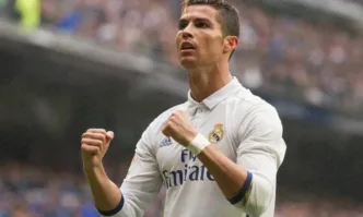 Въпреки огромните пари които взима в Ал Насър в Саудитска