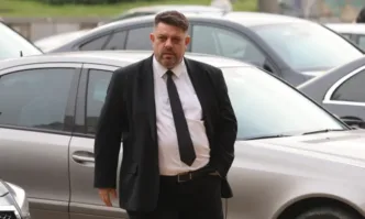 Нямам никакво намерение да подавам оставка защото няма никакво основание Това