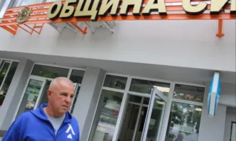 Остри политически обвинения и взаимни нападки белязаха последните дни в