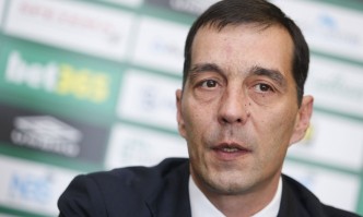 Вижте мнението на Ангел Петричев при заминаването на отбора за