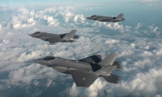 Мисията в която участват 100 нидерландски войници е началото на