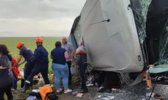 След катастрофата с автобус на Тракия: 15 пътници остават в болница, двама са в по-тежко състояние