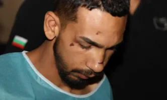 Врязалият се в автобус с колата си, е дишал райски газ докато шофира, карал е със 199 км/ч