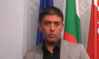 От Фейсбук профила на бившия социалист Страхил АнгеловДенков трябва да