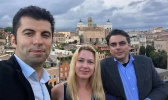 Съмнения за корупция обвързват служебните министри на финансите и икономиката