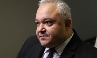 В непотвърден чат – правосъдният министър към неизвестен: Б.Р. ще обеси Делта гард (СНИМКИ)