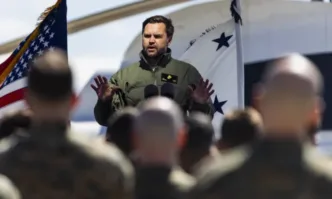 Администрацията на Доналд Тръмп отстрани командира на американската военна база