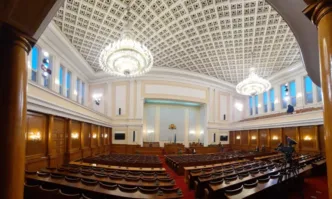 Сайтът на Народното събрание вече работи след като хакери атакуваха