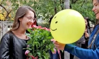 Кампанията Сподели добра новина - българска ученичка първа в Европа и втора в света по китайски език