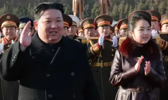 12-годишната дъщеря на Ким вече е наричана велик водач в Северна Корея, смятат я за вероятен наследник