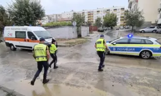 Линейка пропадна в изкоп в Казанлък