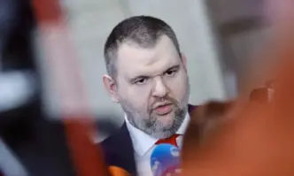 Има шанс това управление да изкара цял мандат Нека да