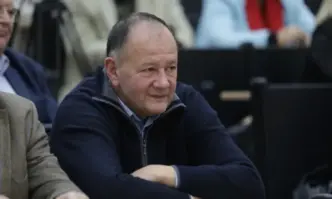 Когато политиката я няма управлението се превръща във функция на