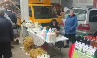 Българско кисело мляко и бяла саламурено сирене ще се произвеждат