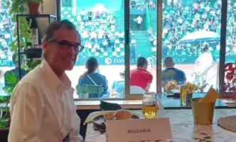 Винсент Кампос е първият председател на новосформирания Обществен съвет към