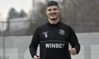 Локомотив Пловдив победи Пирин с 3 2 като гост в интригуващ