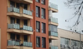 След динамичния декември когато по традиция се сключват най много сделки