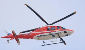 Медицински хеликоптер транспортира 5 годишно дете от Ямбол към Пловдив Въздушната линейка
