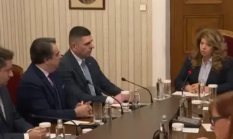 Йотова с ПП-ДБ: Трябва да отговорим на очакванията на българските граждани, които искат честни и прозрачни избори - (ОБНОВЯВА СЕ)