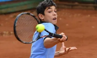 Адрияно Дженев се класира на финал на турнир от Тенис Европа в Германия
