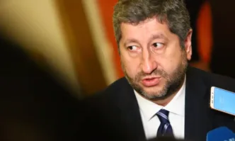 Демократична България няма да се отзоват на поканата на Корнелия