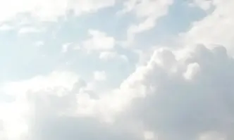 В събота ще е преобладаващо слънчево с временни заоблачавания над