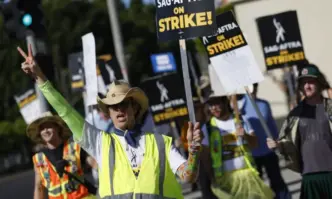 Очаква се американските актьори да възобновят работа след като профсъюзът