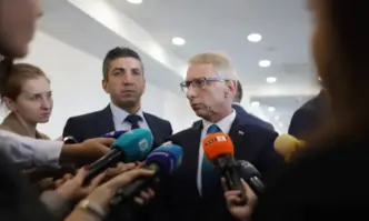 Денков се надява да се стигне до ротация Убеден е