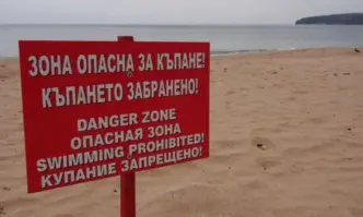 Четирима летовници изгубиха живота си в бурното море край Варна и