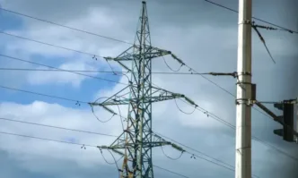КЗП влезе в трите електроснабдителни дружества