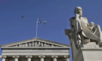 Гърция отмени почти всички COVID мерки
