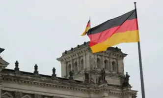 Германската вътрешна министърка Нанси Фезер е разпоредила възобновяване на паспортния