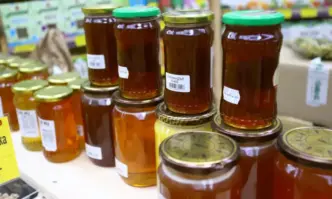 За рекордно висока цена на българския мед тази година съобщи