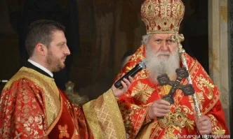 Патриарх Неофит: Христос възкръсва, а с това възстановява падналия някога човешки образ