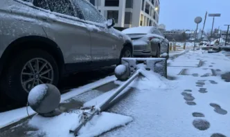 Повече от 50 сигнала за последици от силния вятър в